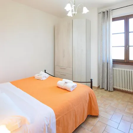 Vakantiehuis Lovely In With Kitchen Porchiano (Perugia)