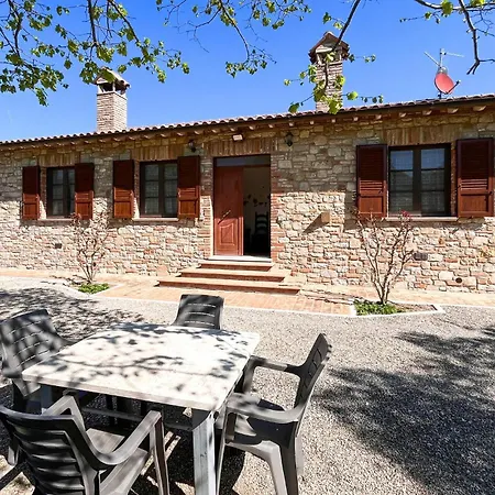 Vakantiehuis Lovely In With Kitchen Porchiano (Perugia)
