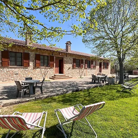 Lovely In With Kitchen Vakantiehuis Porchiano (Perugia)
